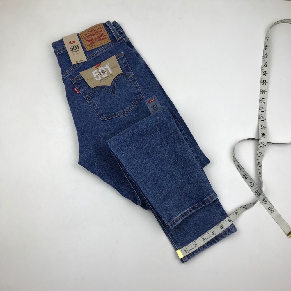 NWT Levi’s 501 High Waisted wedgie fit Jeans - Picture 6 of 6